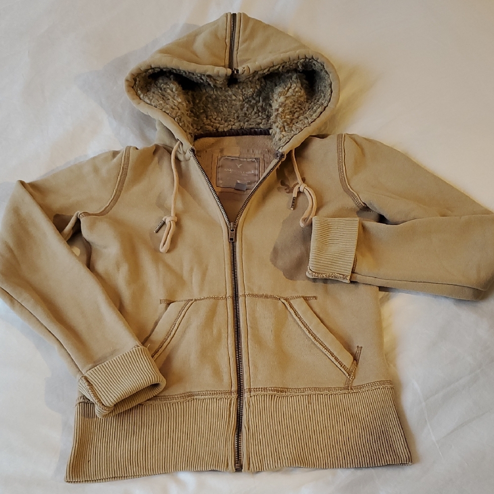 Super Cute! American Eagle Outfitters Tan Zip-Up Hoodie